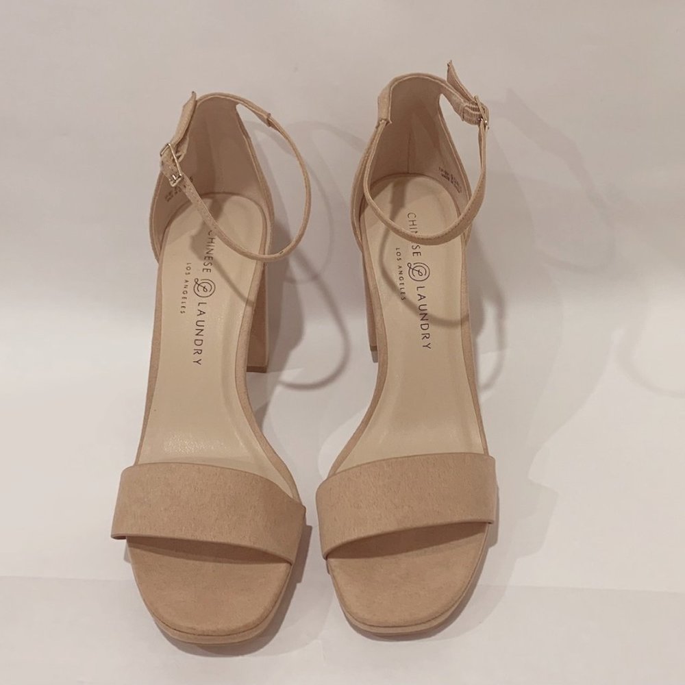 9.5 M - Chinese Laundry Open Toe, 3" Heel, Blush Sandal